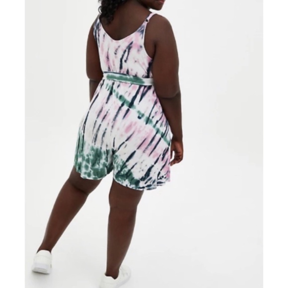 🆕 Super Soft Multi Tie-Dye Romper 3X 22 24 NWT Torrid New Jumpsuit Shorts - Picture 3 of 6